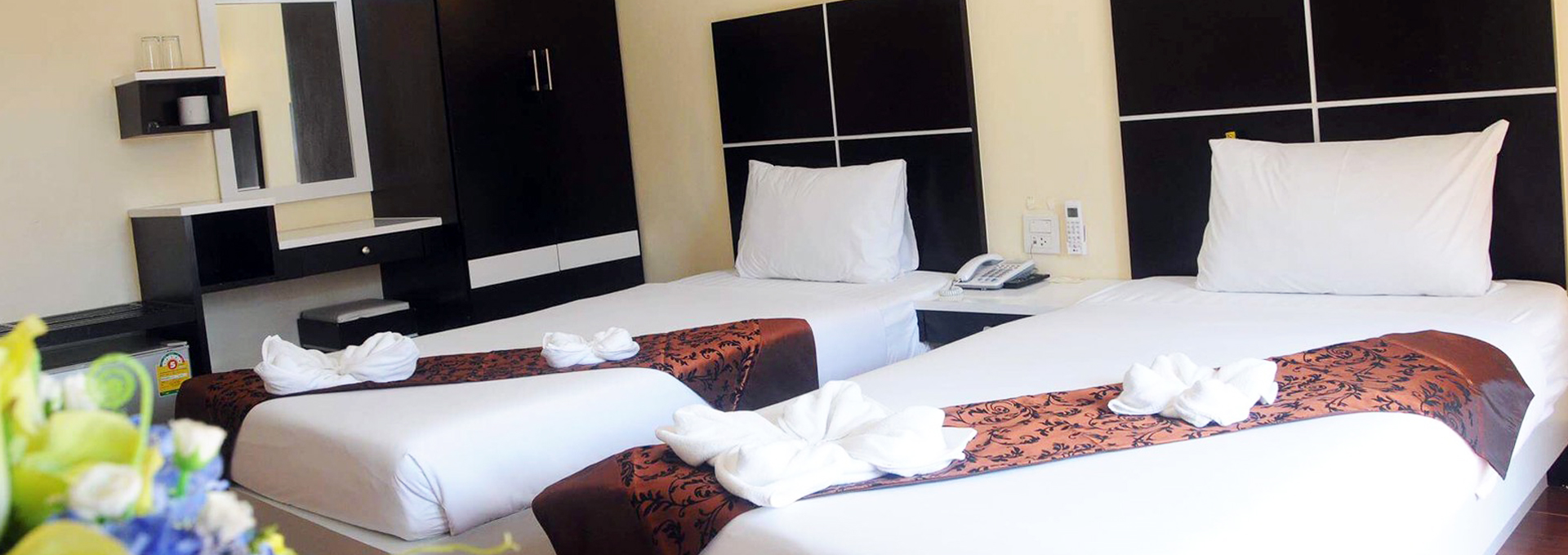 V hotel&resort